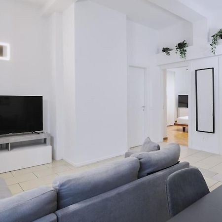 Lenny'S Central Apartment Milánó Kültér fotó